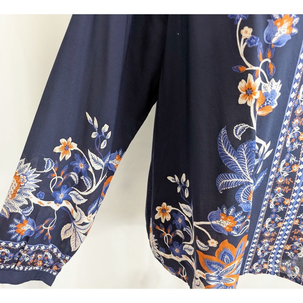 Chico's Tunic Top Navy Blue Floral Print Rising Blooms Women's Size 3.5 18 New - Picture 3 of 7